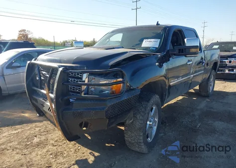 2014 GMC Sierra 2500Hd Denali z USA, uszkodzony, nr VIN 1GT125E80EF181650